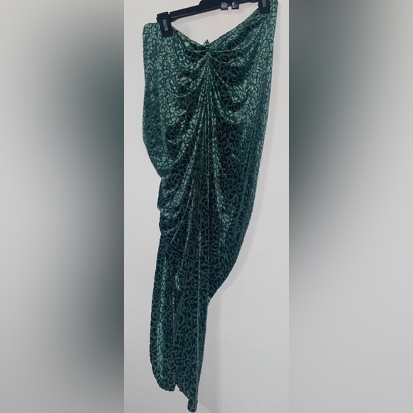 Pretty Little Thing Ruched Velvet Teal Leopard Grecian Goddess Skirt NWT w/Flaw - Picture 5 of 7